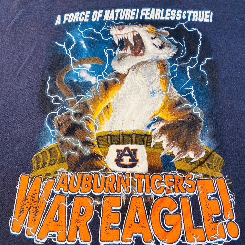 Auburn War Eagle mid school t shirt size XL
